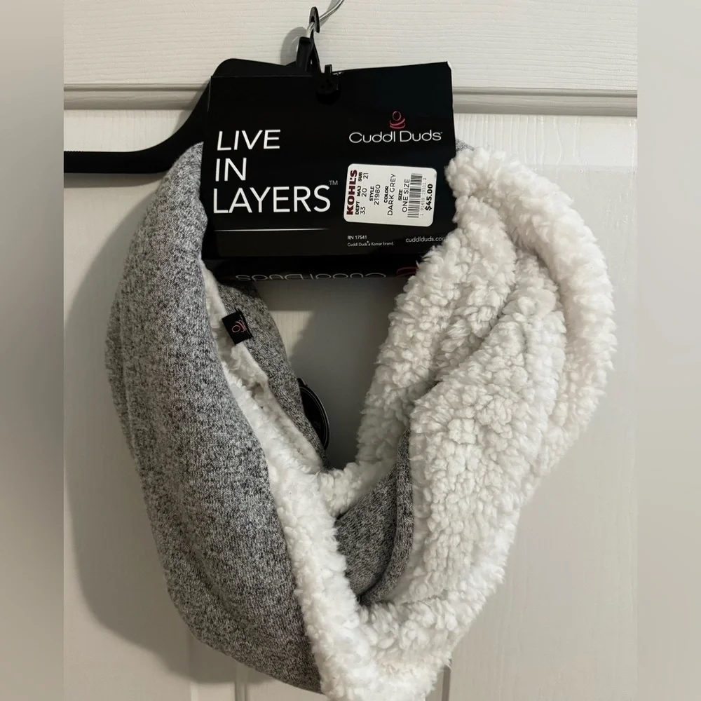 Cuddl Duds New Soft Knit Infinity Scarf Sherpa Gray White